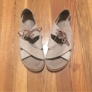 Merrell Women's Roam Cross Rainbow Lace Up Sandal Low Wedge Beige Tan Leather 7